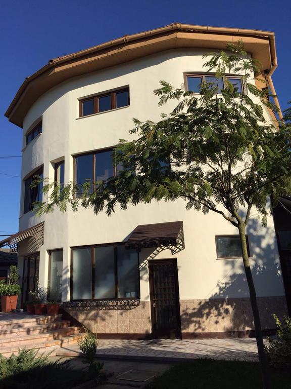 Casa Craiova Nuova Hotel Exterior photo